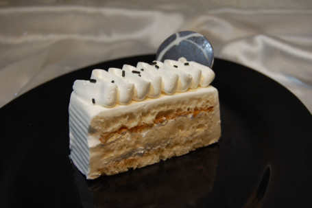 Pastry Vanilla Slice