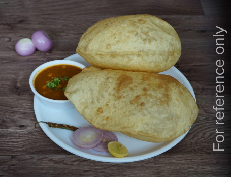 Chole Bhature[2Pc]