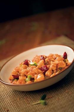 Tsing Hoi Chicken With Cashewnuts