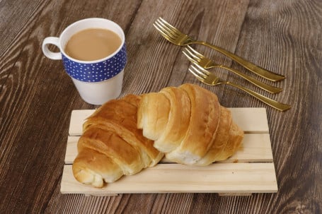 French Butter Croissant (1 Pc)