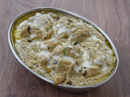 Boneless Methi Malai Murgh Tikka Masala (4 Pcs)