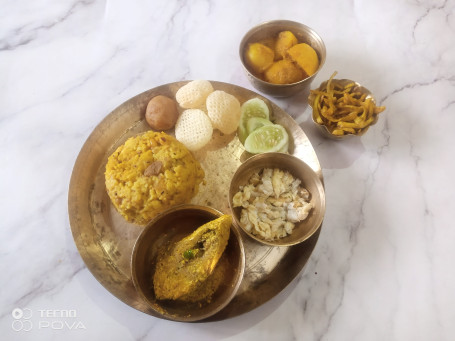Special Hilsha Khichuri Thali