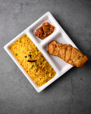 Khichuri With Beguni