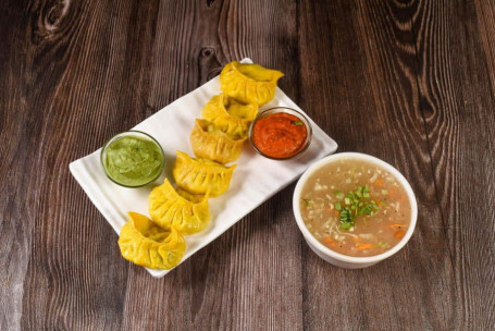 Carrot Wheat Veg Steamed Momo Soup (6Pc)