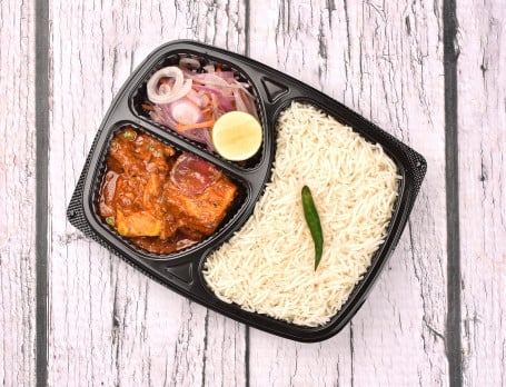 Steamed Rice With A Choice Of Indian Gravy