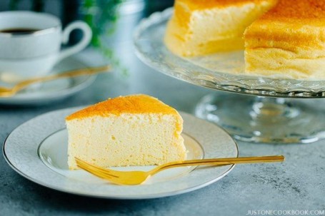 Japanese Soufflé Cheesecake