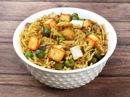 Singaore Paneer Fried Rice