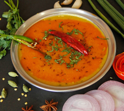 Lasan Dal Tadka