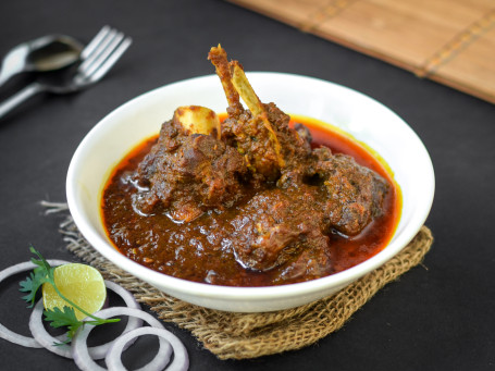 Mutton Kurma With Bone