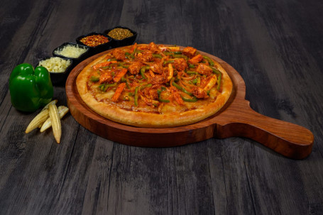 Medium Schezwan Chicken Pizza