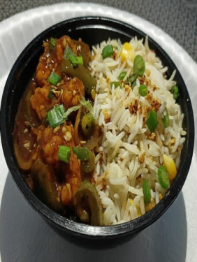 Manchurian Mushroom With Noodle/Rice Bowl