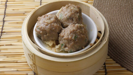 413. Shān Zhú Niú Ròu Qiú Steamed Beef Balls