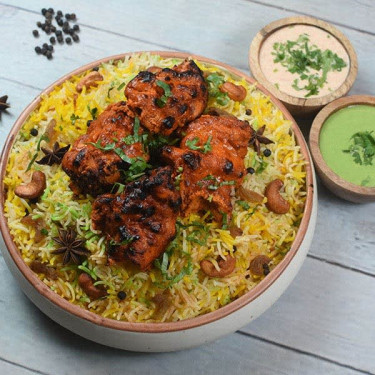 Murgh Lucknowi Biryani (Boneless) (750 Ml)