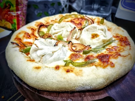 Veg Momo Delight Pizza