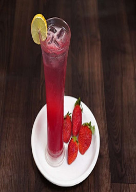 Strawberry Blast Mojito