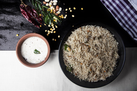 Milagu Sevai (Pepper Onion Rice Sevai)