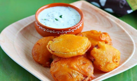 Onion Bajji (03 Pcs)