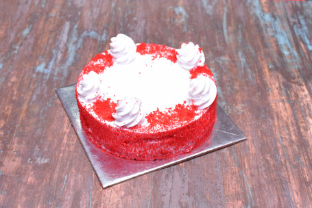 Classic Red Velvet Cake 1/2 Kg