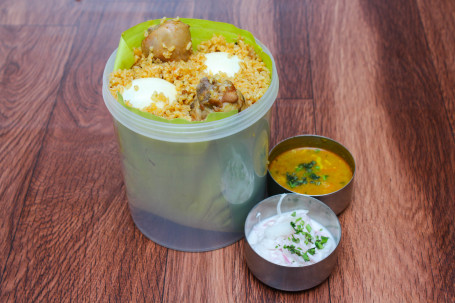 Chicken Mini Bucket Biryani Serves 4)