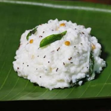 Curd Rice (Poriyal Pickle Applam)