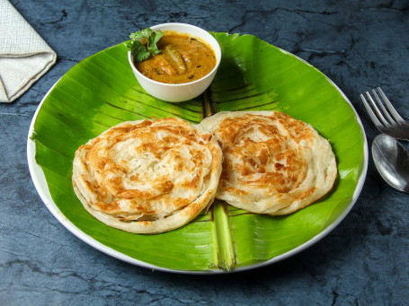 3 Piece Malabar Paratta With Chicken Gravy