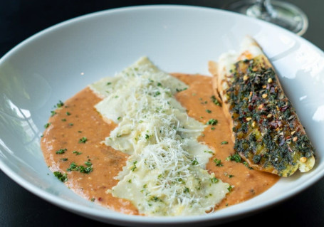 Jalepeno Cheese Ravioli, Tomato Cheese Sauce