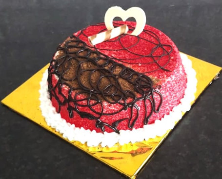 Redvelvet Fushion Cake