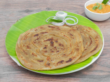 Wheat Parotta With Kuruma (2 Pcs)