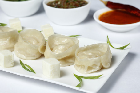 Steamed Paneer Momos[6 Pieces]