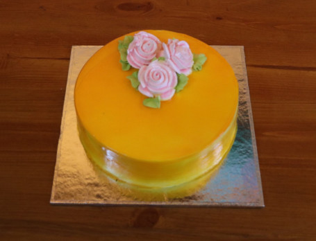 Litchi Mango Delight Cake