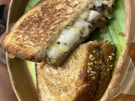 Mushroom And Caramelised Onion Grilled Cheese (New)