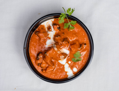 Makhmalai Murgh Tikka Masala