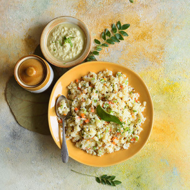 Upma Com Chutney De Coco