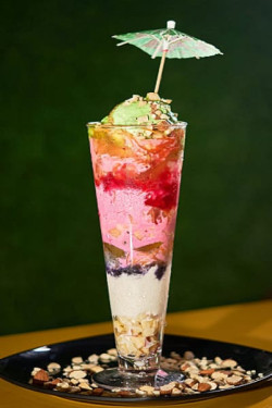 Dry Fruit Falooda (Must Try)