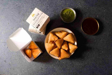 Samosa Celebration Combo (24 Pcs)