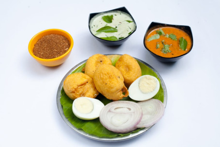 Egg Bajji[3 Pieces]