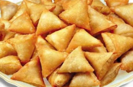 Mini Chicken Samosa (4Pc)