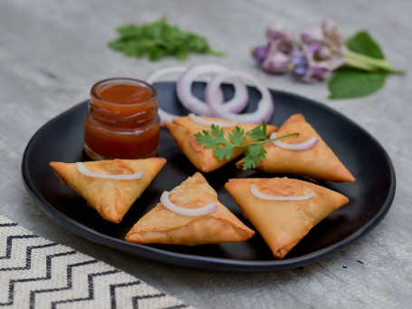 Onion Patty Samosa