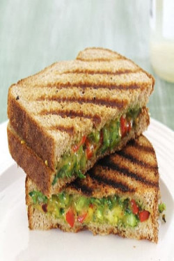 Grilled Chilly Cheese Sandwich