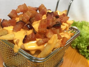 Batata Com Cheddar E Bacon G