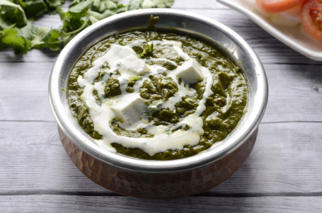 Paneer Palak (450 Gm)