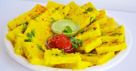 Hot Live Dhokla