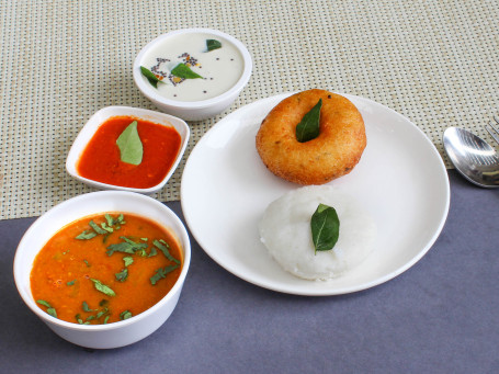 Idli Medu Vada Mix (1 Idli 1 Wada)