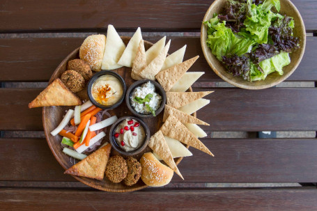 Mezze Platter (450 Gm)