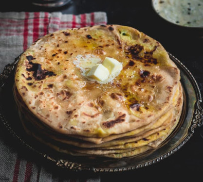 Aloo Pyaz Paratha