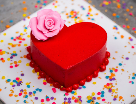 Mini Heart Shape Cake (Red) (200 Gms)