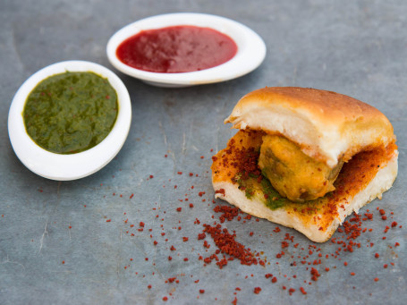 Vada Pav With Oil (With Garlic)