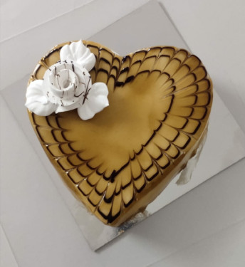Heart Shape Butterscotch Cake(Eggless)