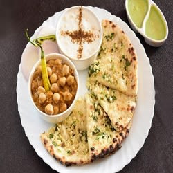 Amritsari Onion Paratha Raita Chole