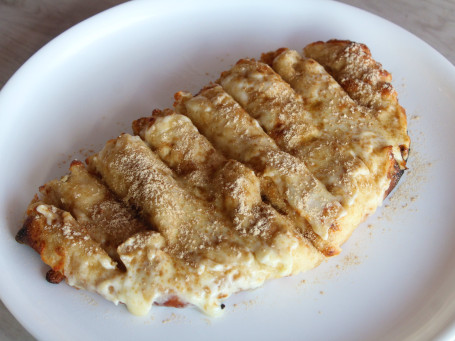 Cheese Garlic Bread Sticks (8 Pcs) Dip